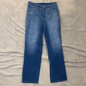 Stylish Blue Straight Leg Women's Jeans